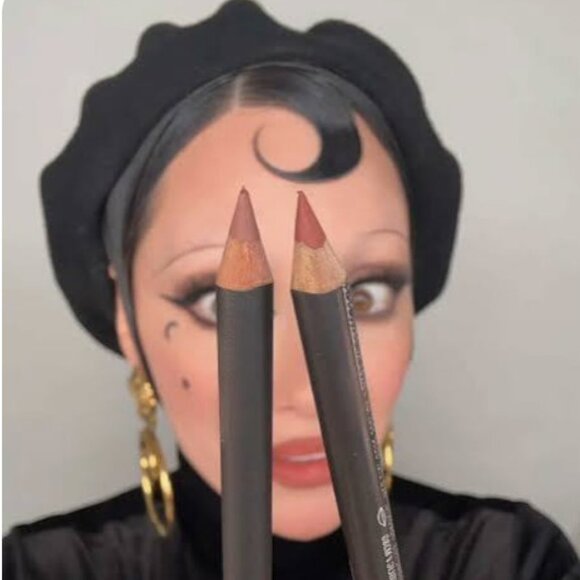 MAC Cult SPICE and Aveda Liners - Picture 5 of 5